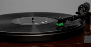 What is the Difference between a LP and EP?