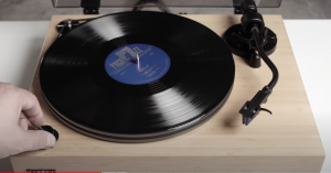 The Vinyl Attack! A Look at the NEW Fluance RT85N!